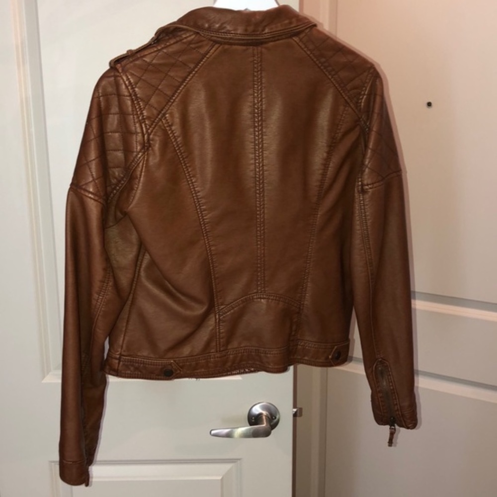 Cute Fall Jacket - image 3